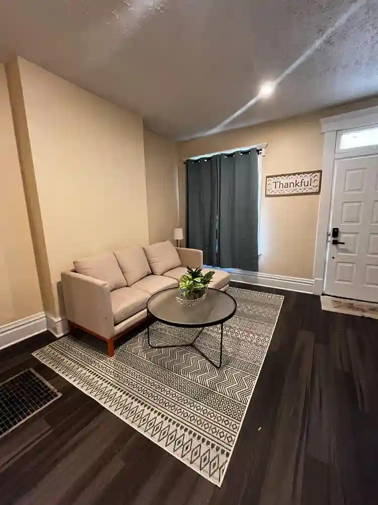 3 BR in Columbus