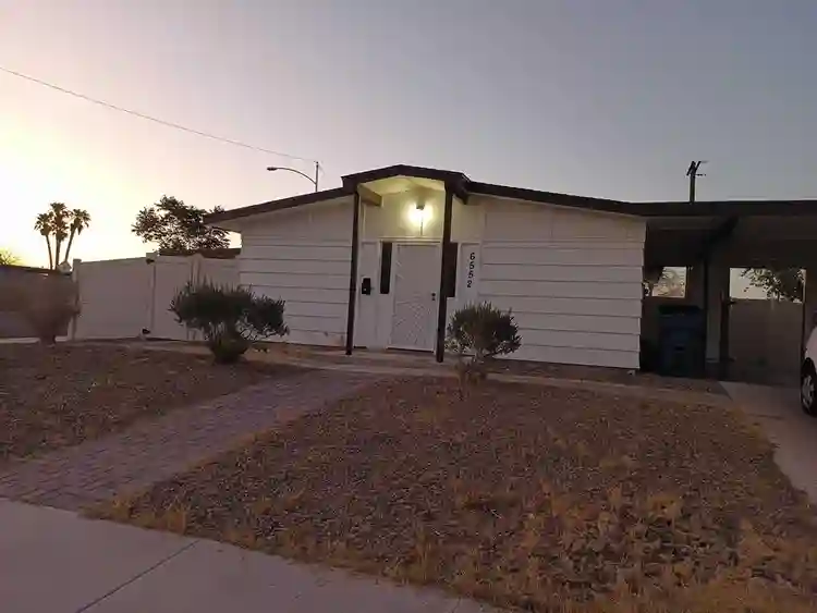 3 BR in Las Vegas