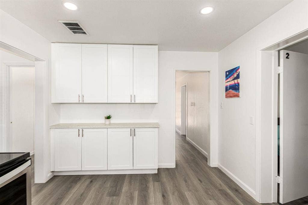 8 BR in Phoenix