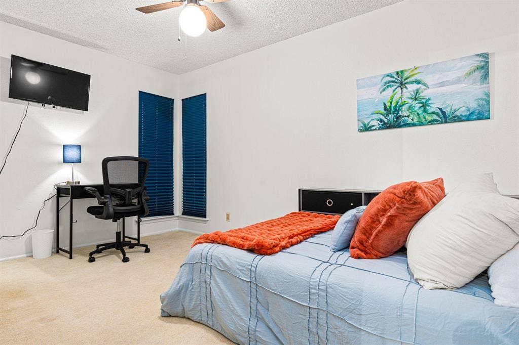 5 BR in Live Oak