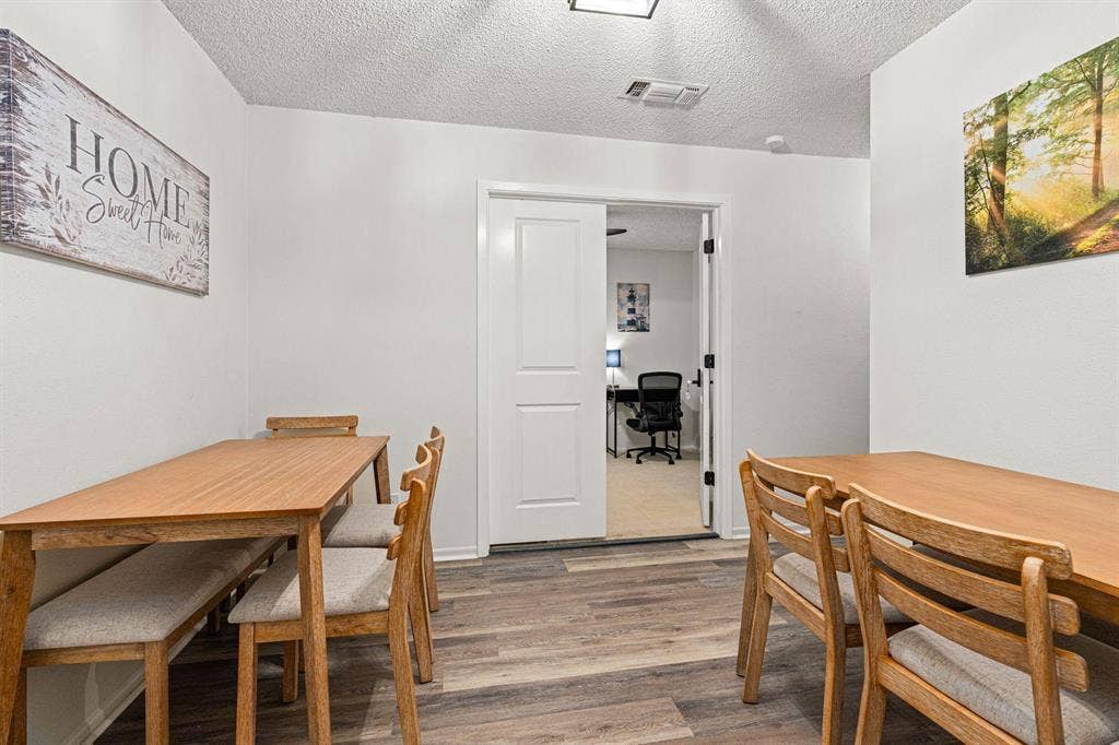 5 BR in Live Oak