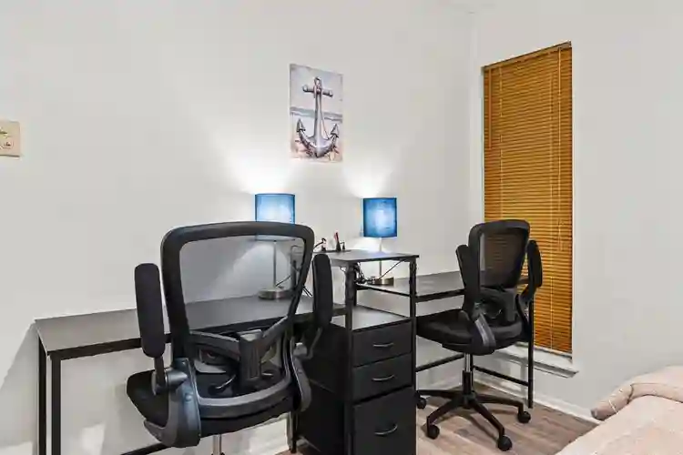 5 BR in Live Oak