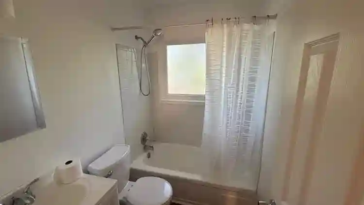 2 BR in Forest Park