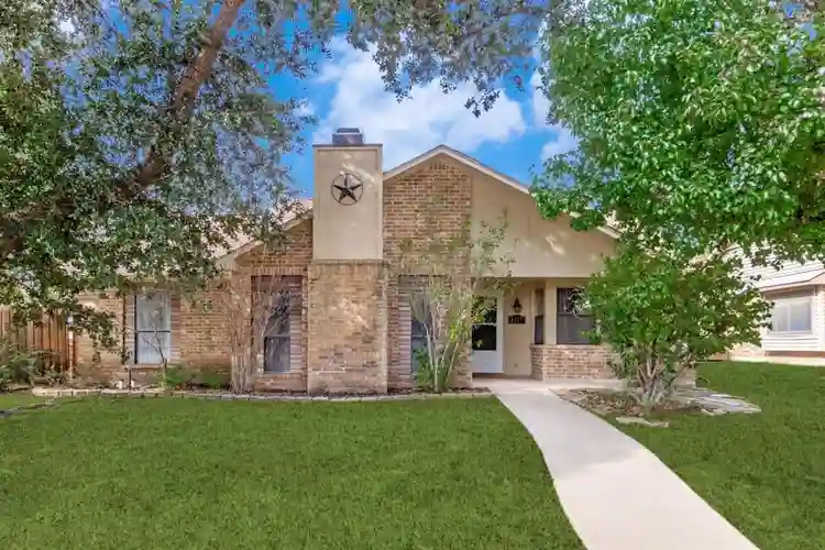 5 BR in Plano