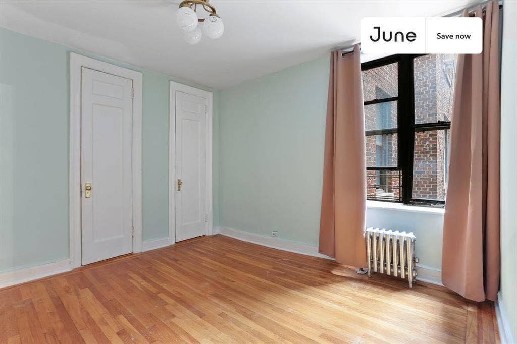 2 BR in New York City