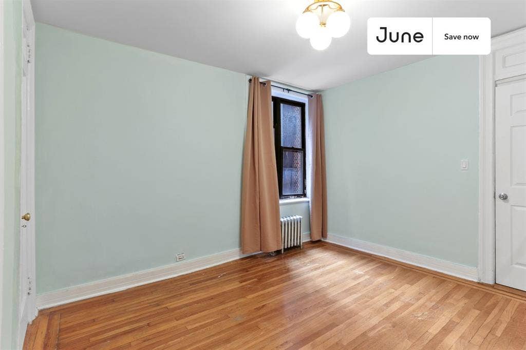 2 BR in New York City