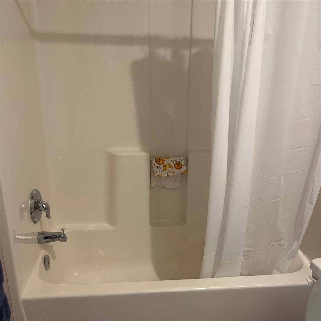 Townhouse 1 Bedroom for rent