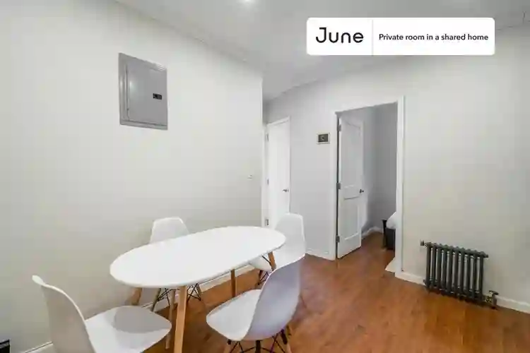 3 BR in New York City