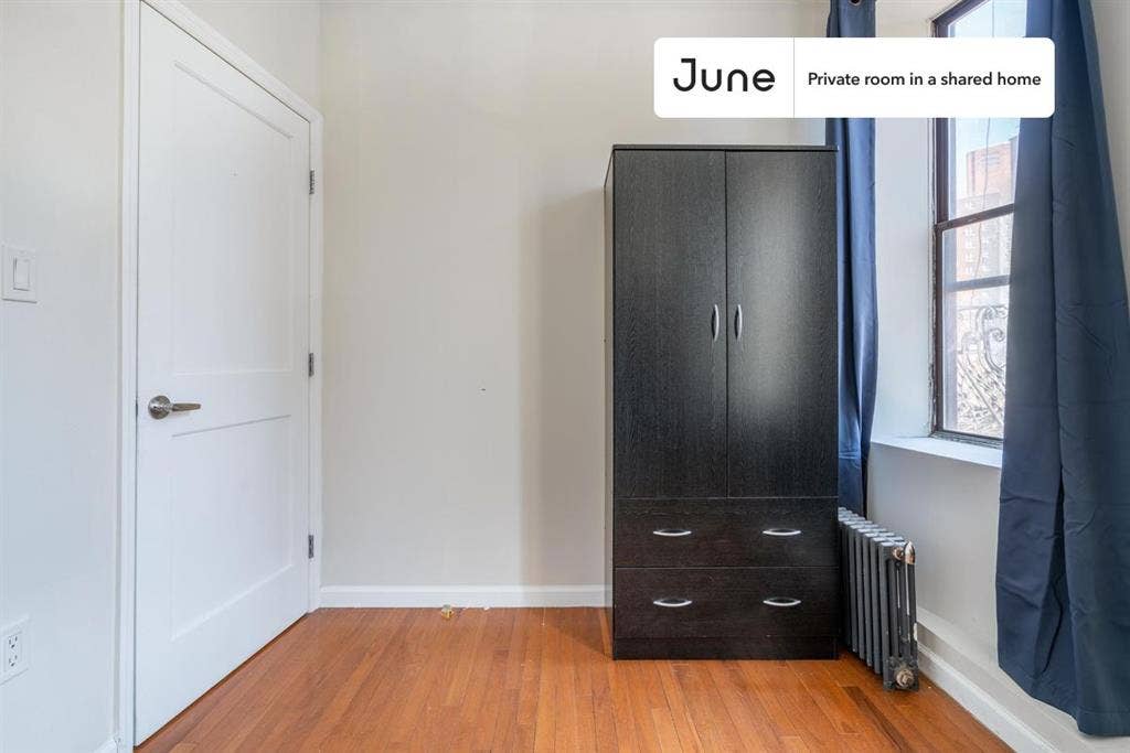 3 BR in New York City
