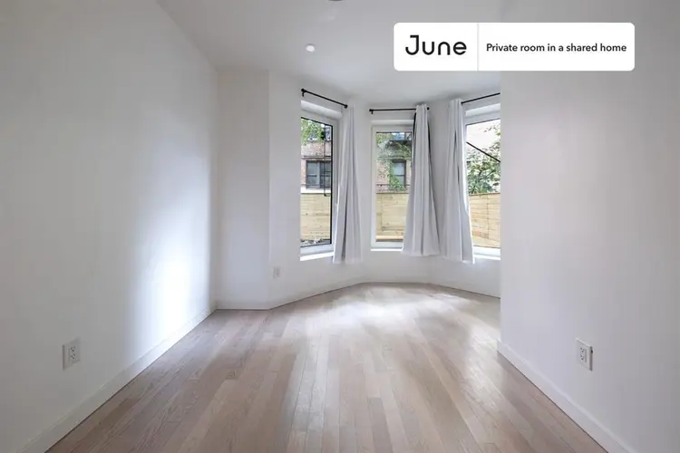 4 BR in New York City