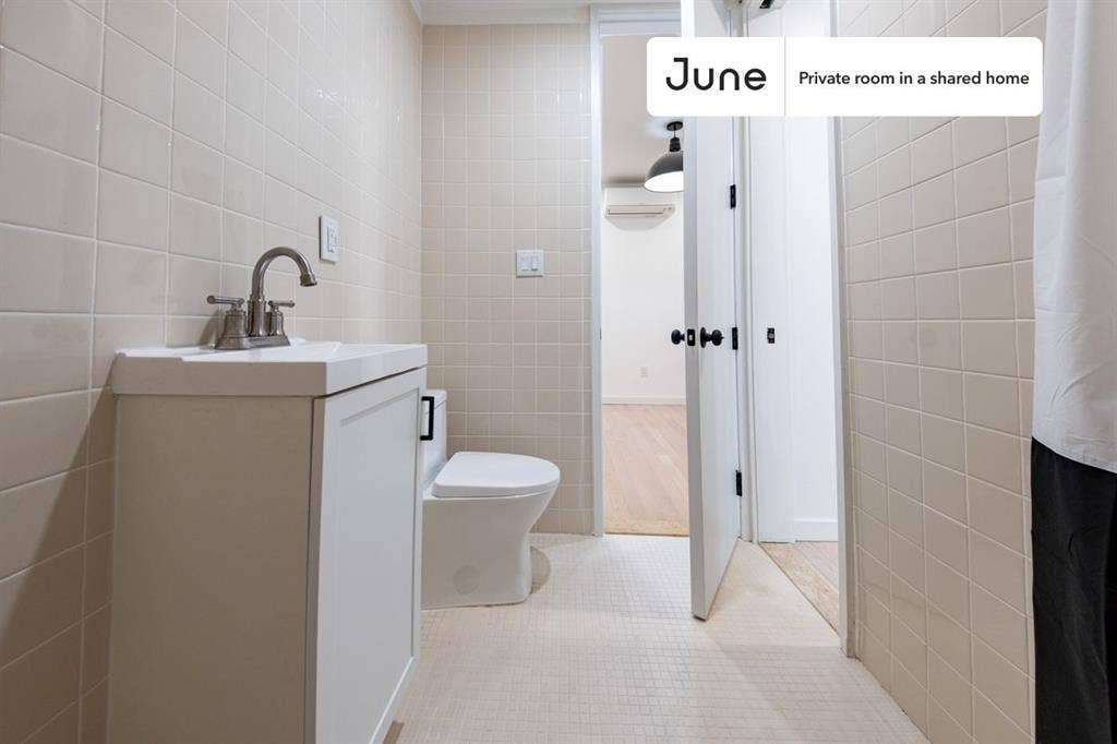 4 BR in New York City