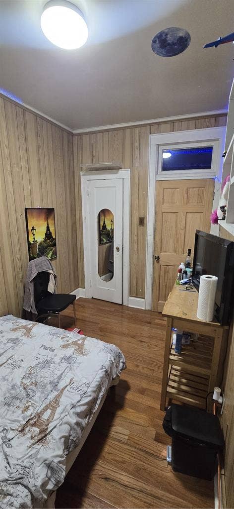 Gas electricity water included