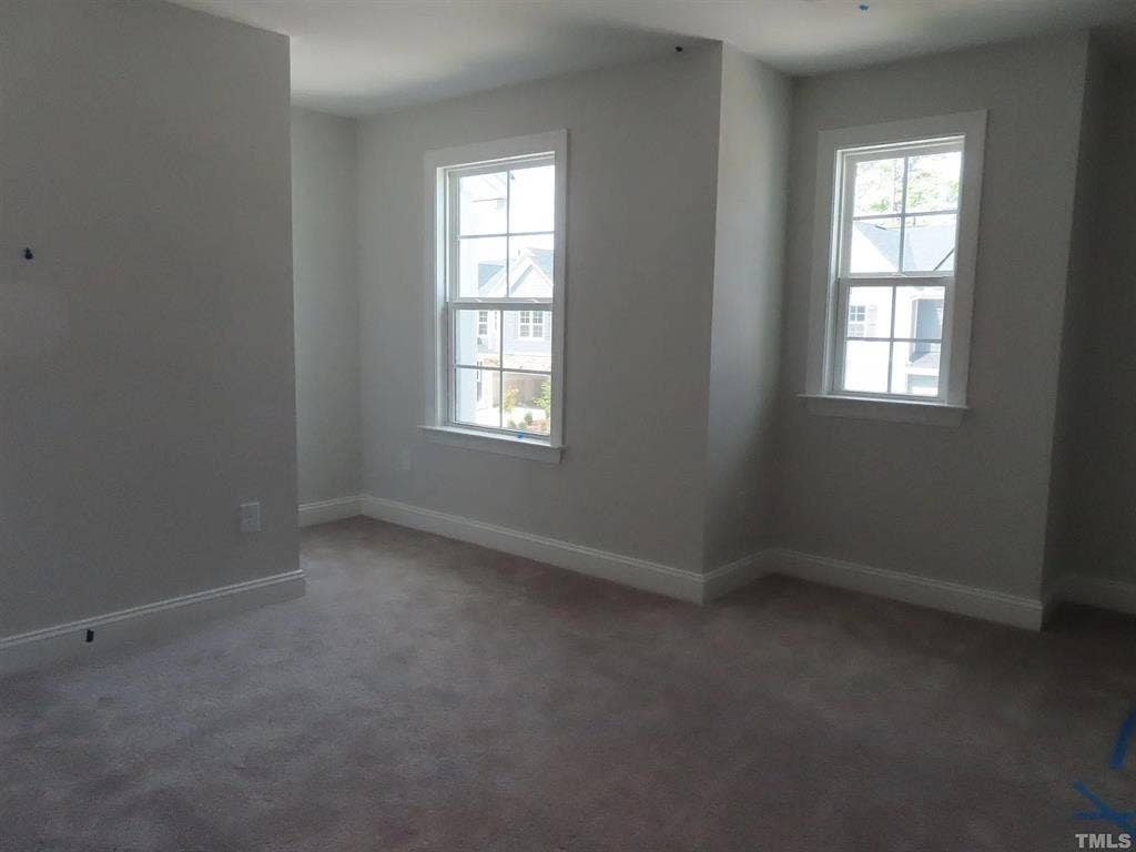4 BR in Cary