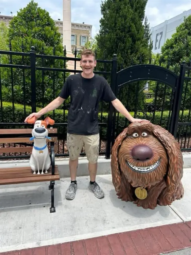 Room for rent in a town house