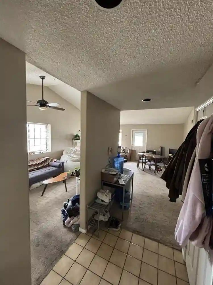 Looking for female roommate