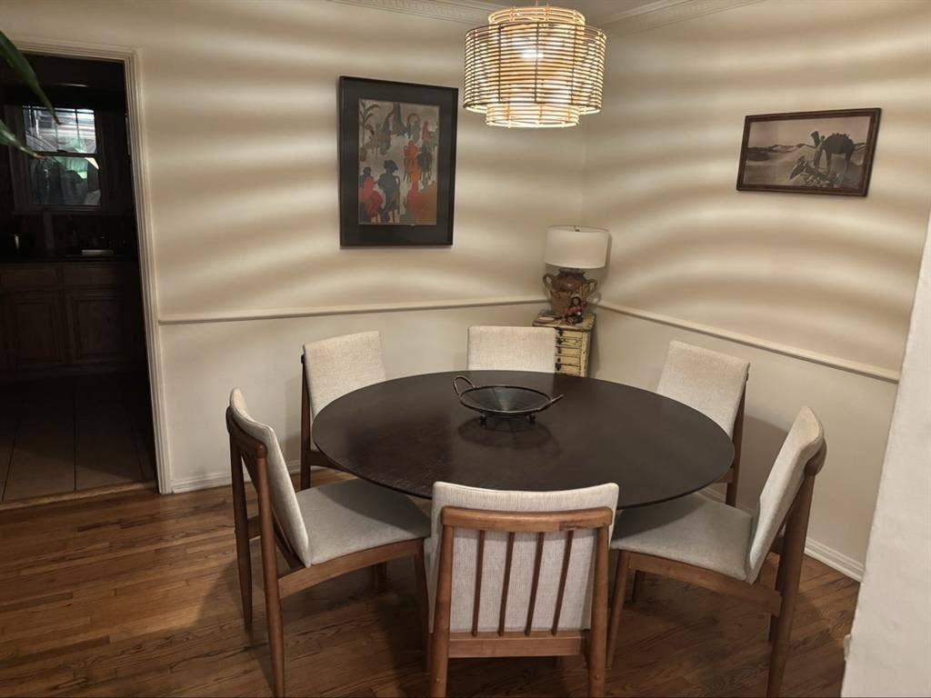 Great Neighborhood & Roommates