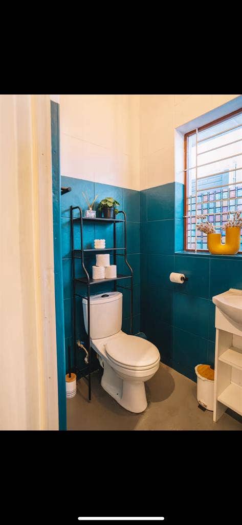 A Lovely one bedroom full suite