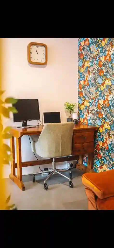 A Lovely one bedroom full suite