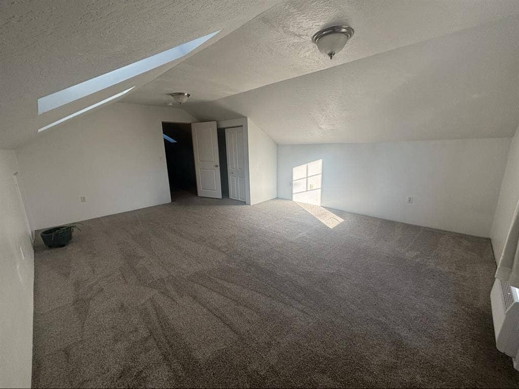 Master bedroom open for next lease