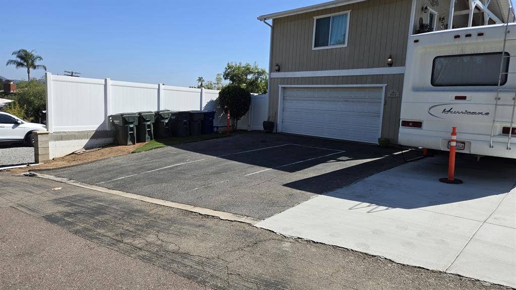 Large Furnished Room