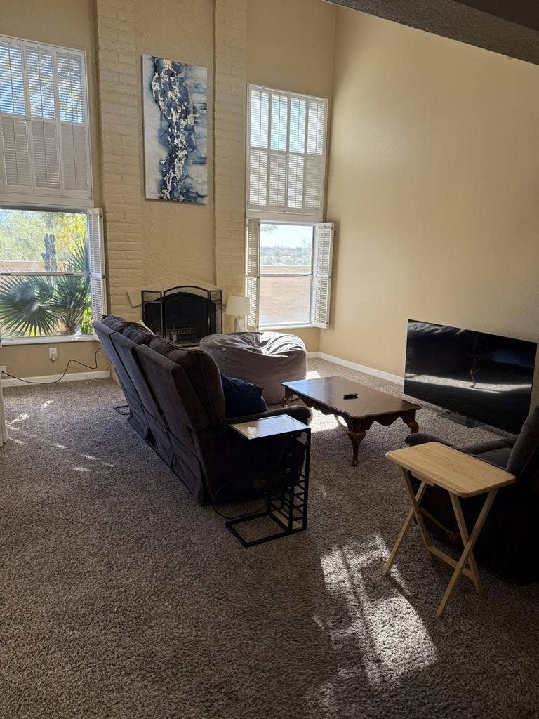 Looking for a roommate!!!