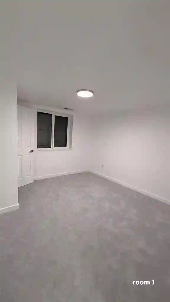 Looking for 2 Tenants