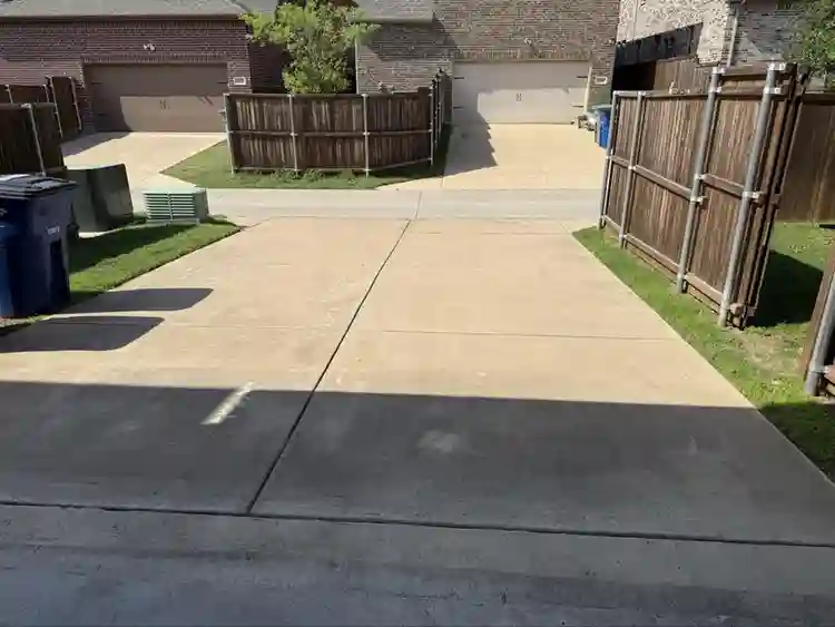 Furnished Room in New Home by UTD