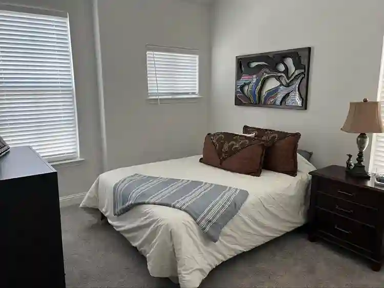 Furnished Room in New Home by UTD