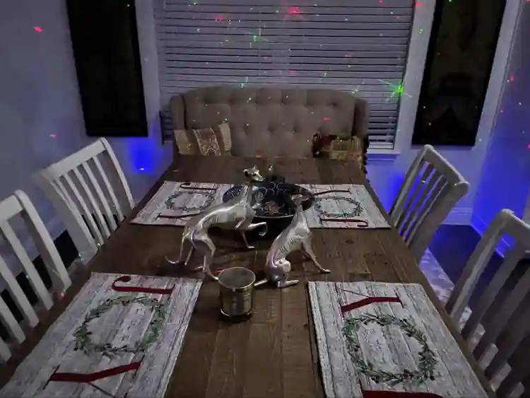 Furnished Room in New Home by UTD