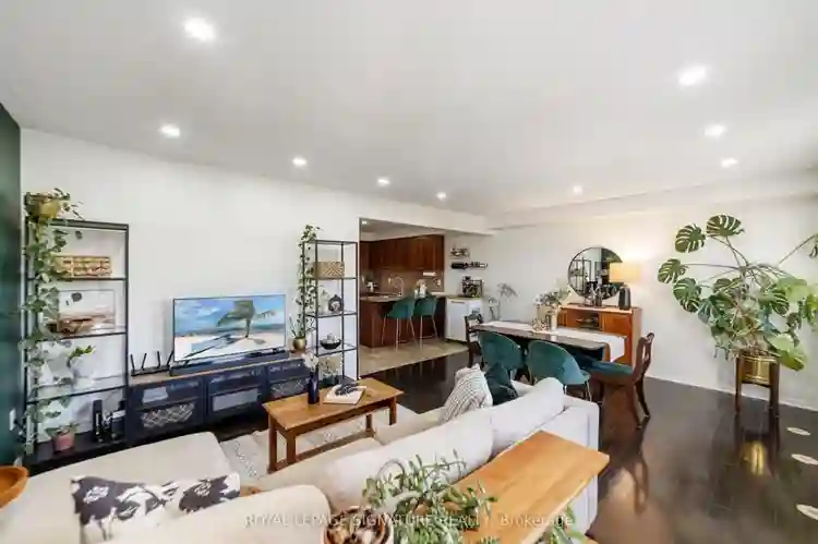 3 Bedroom Townhouse in Oakville