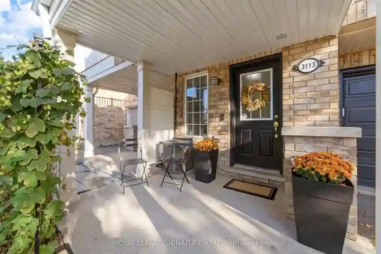 3 Bedroom Townhouse in Oakville