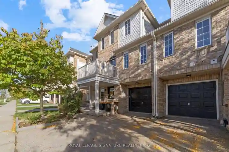 3 Bedroom Townhouse in Oakville