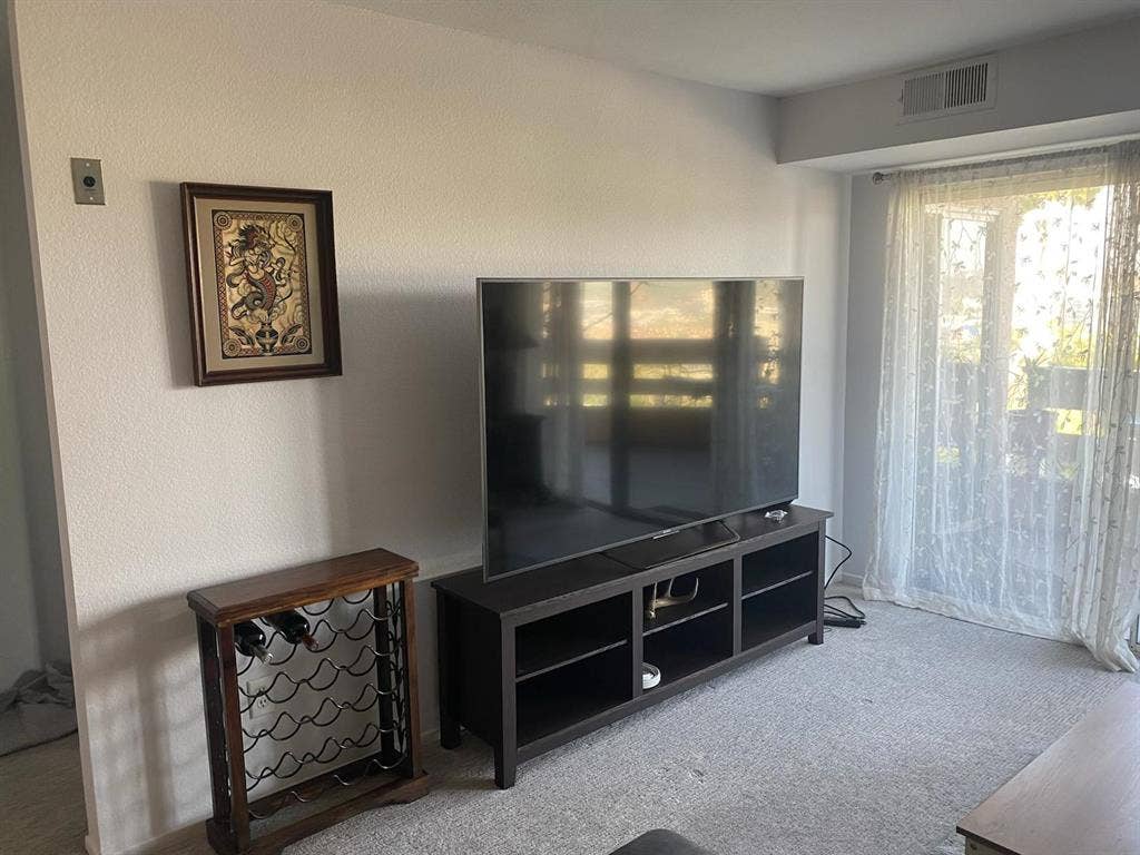 Furnished room with private bat