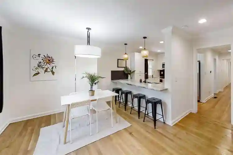 8 BR in Atlanta