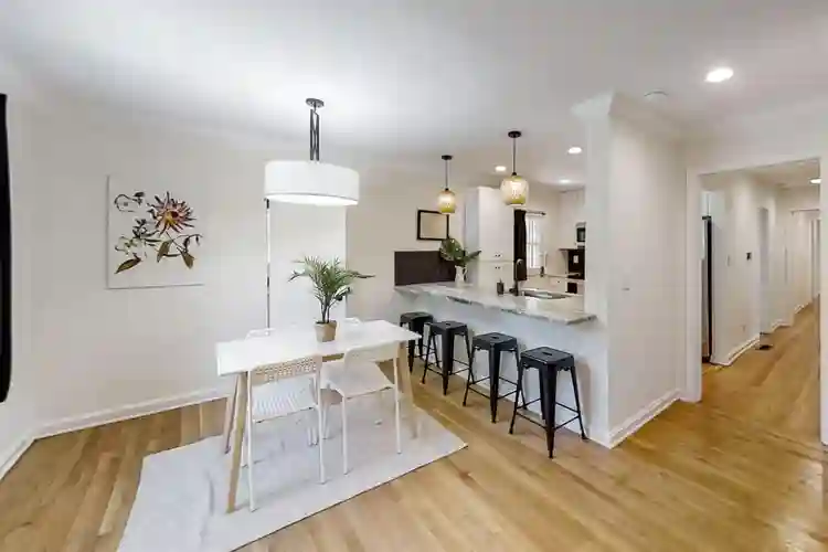 8 BR in Atlanta
