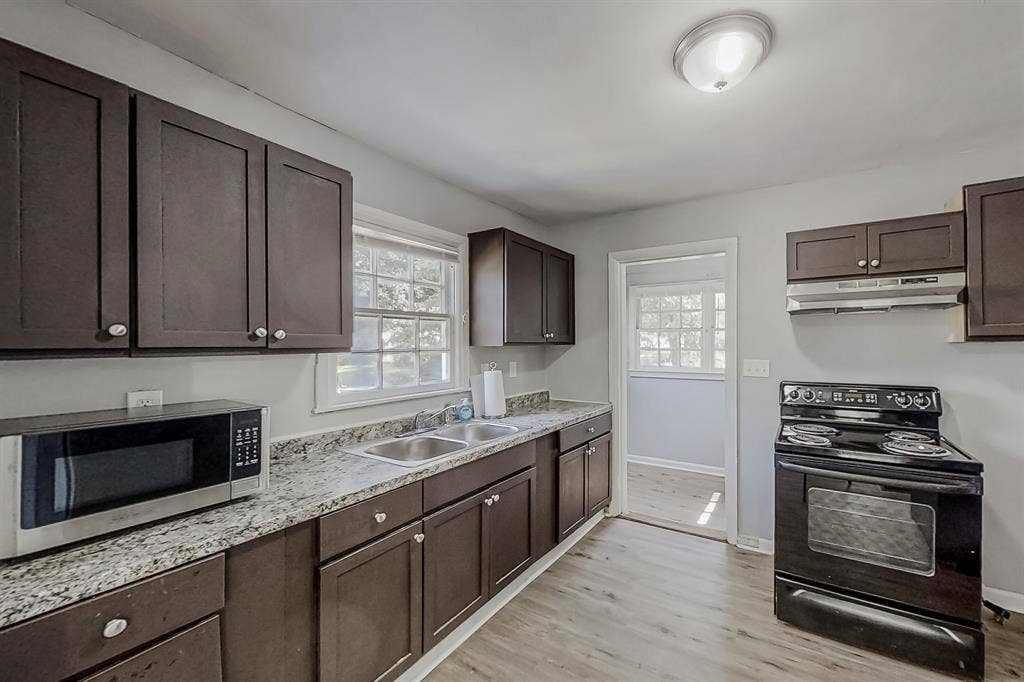 10 BR in Atlanta