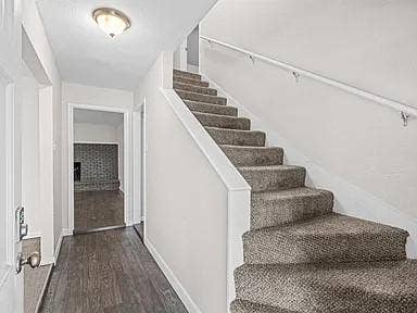 5 BR in Dallas