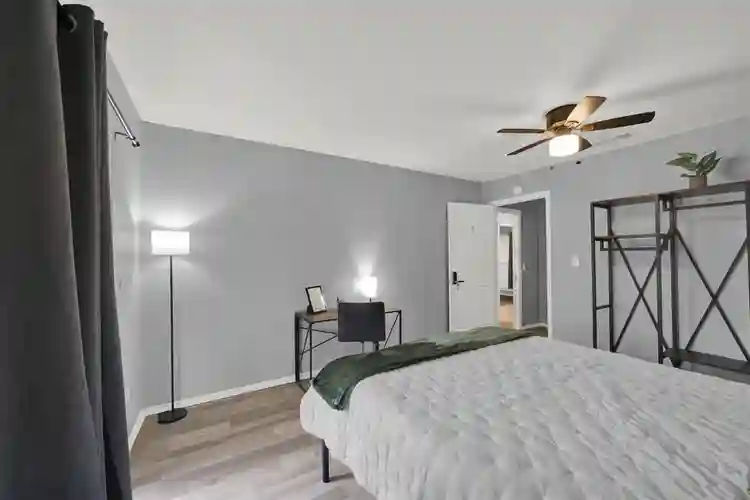 6 BR in San Antonio