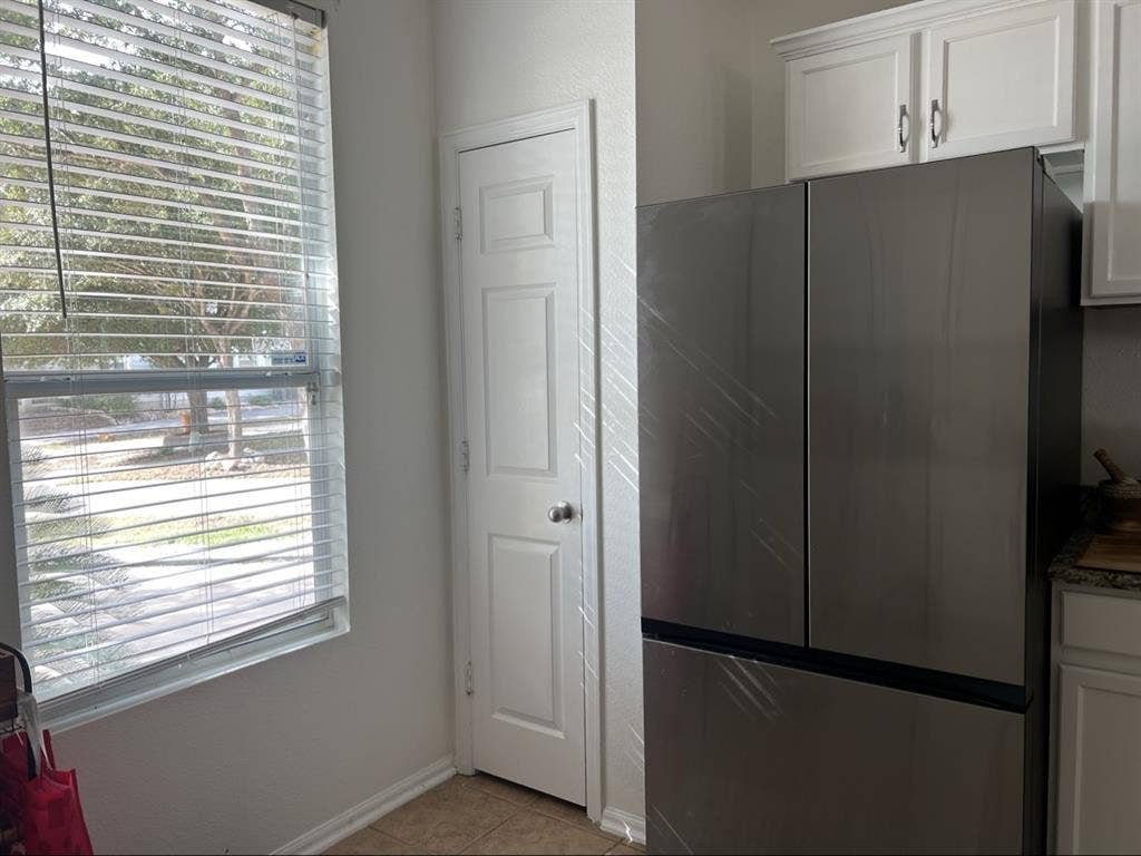 Private Bed & Bath w/ Hwy Access