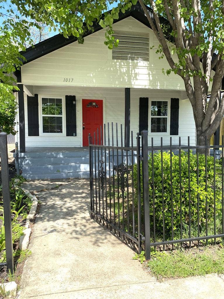 8 BR in Fort Worth