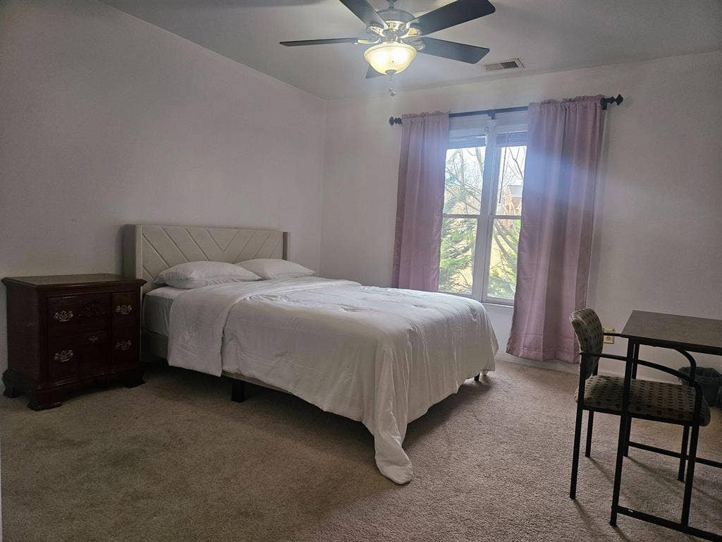 5 BR in Douglasville