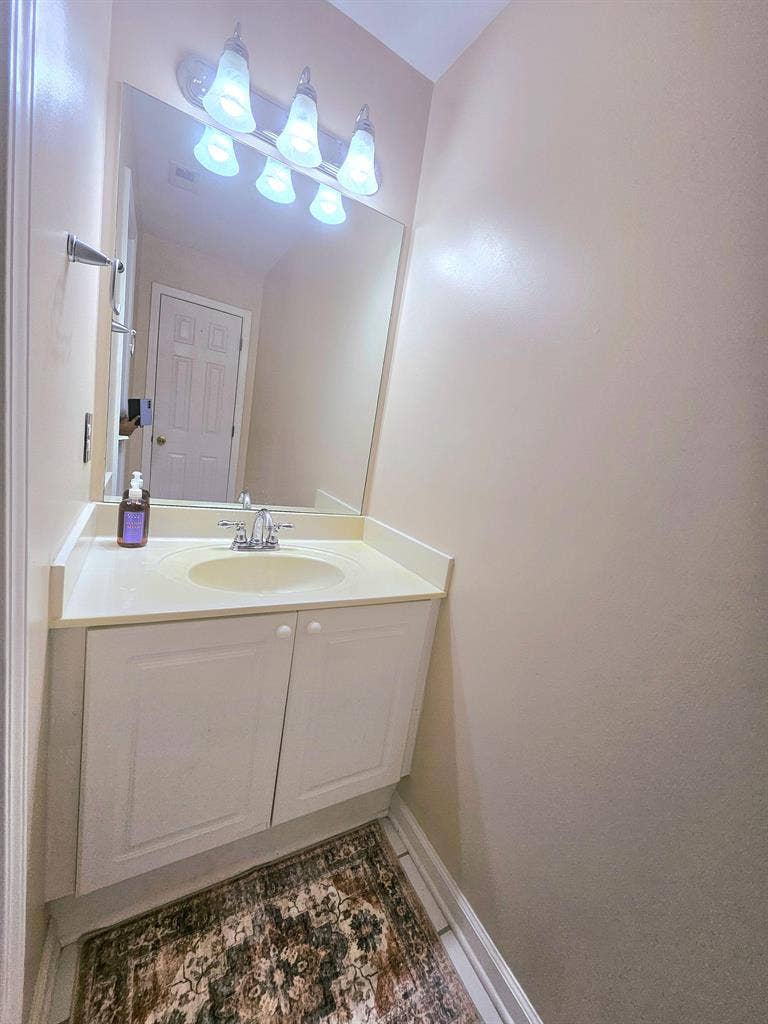 5 BR in Douglasville