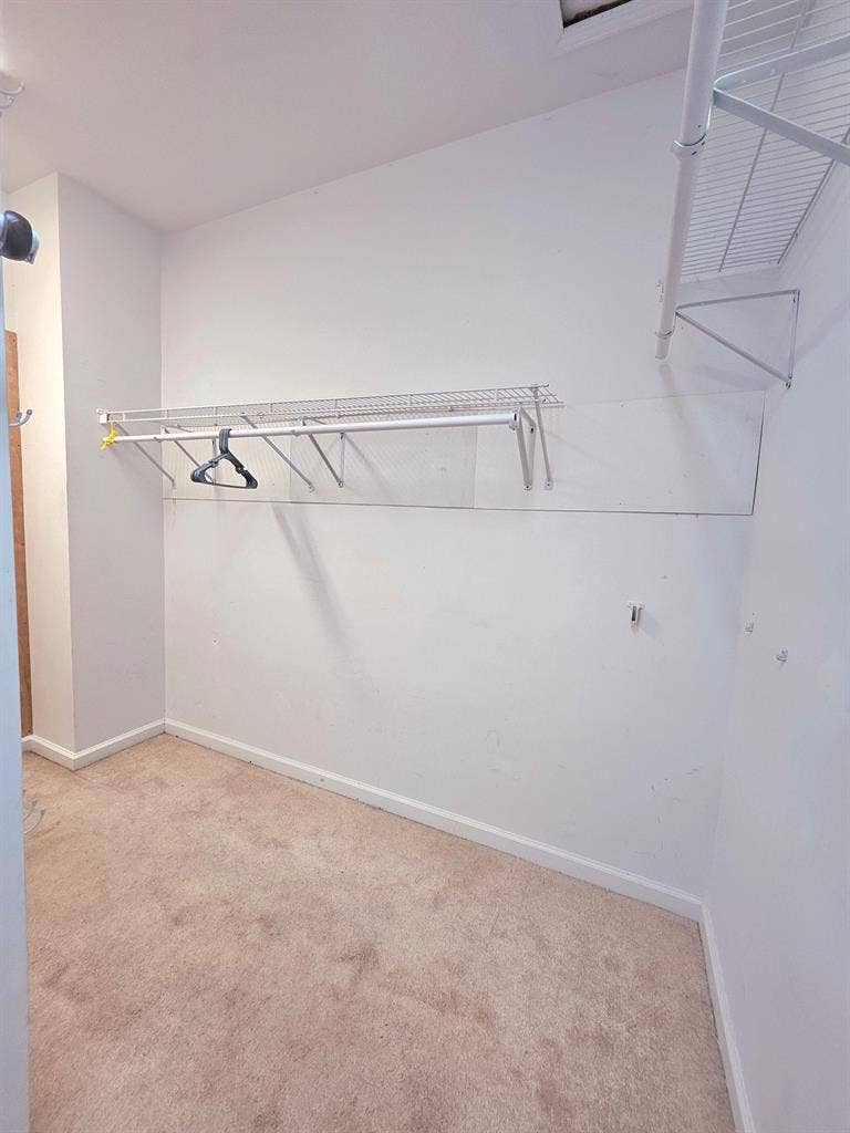 5 BR in Douglasville