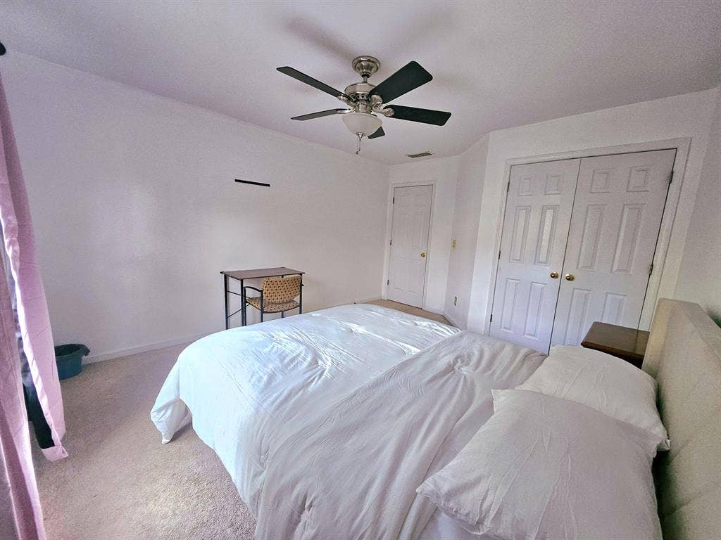 5 BR in Douglasville