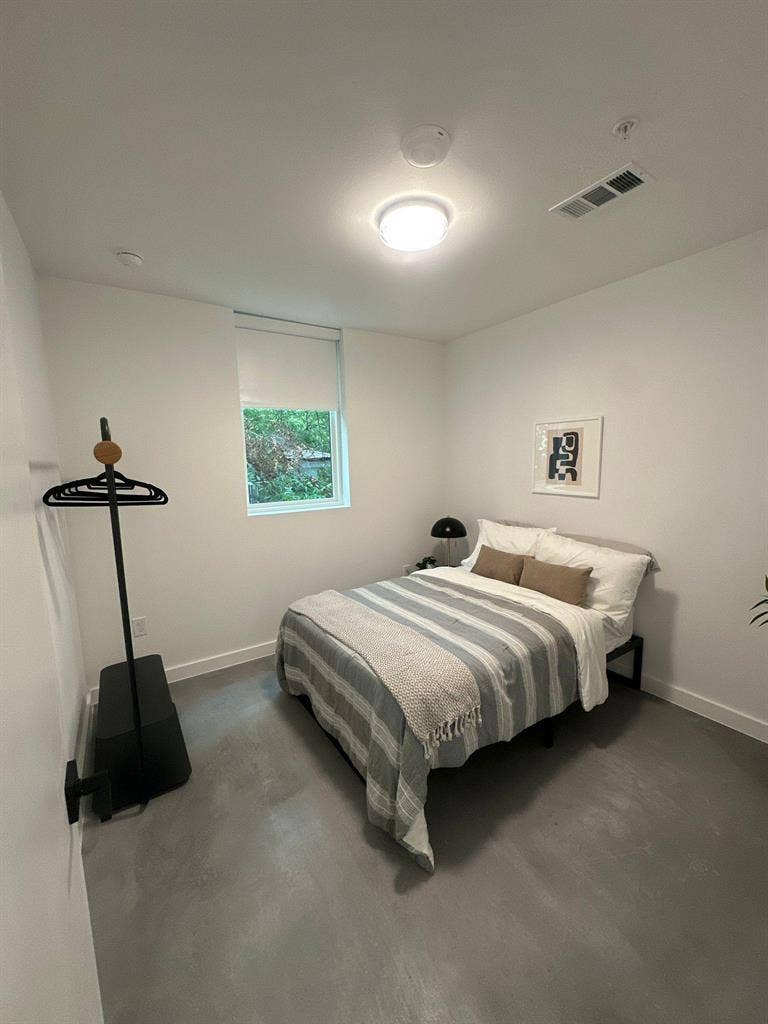 5 BR in Austin