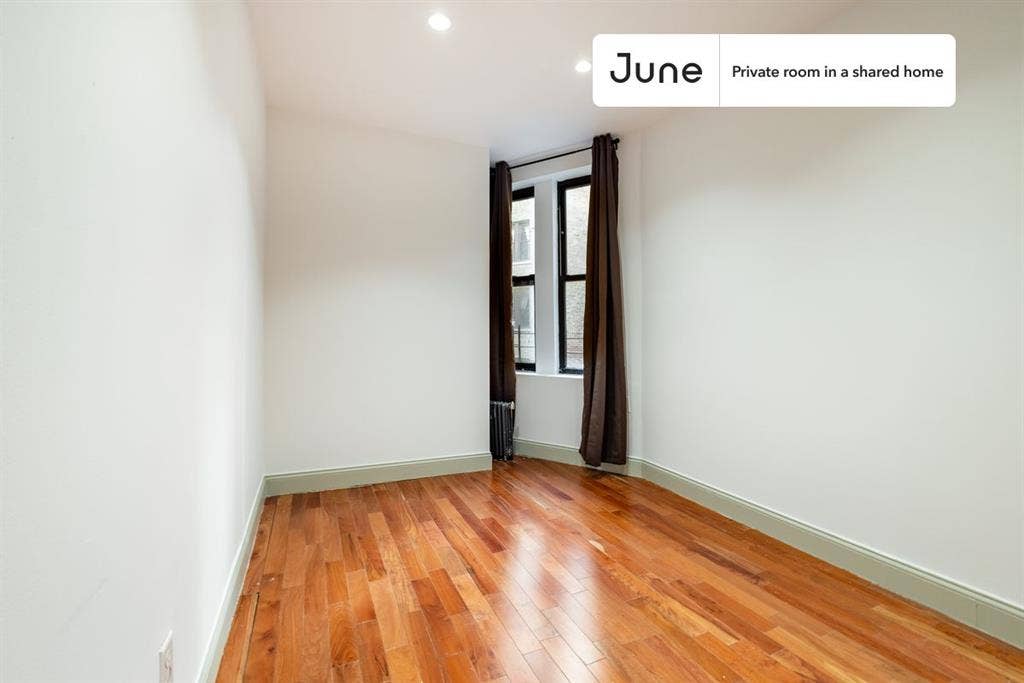 2 BR in New York City