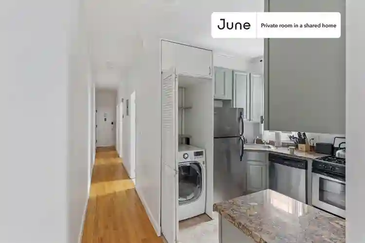 4 BR in New York City