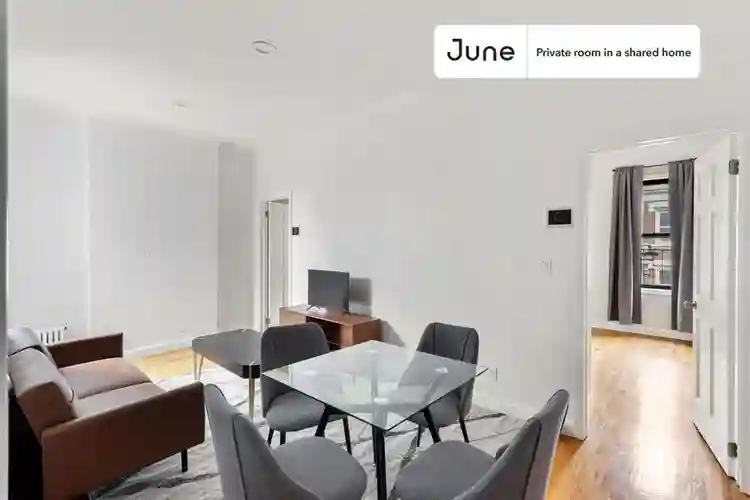 4 BR in New York City