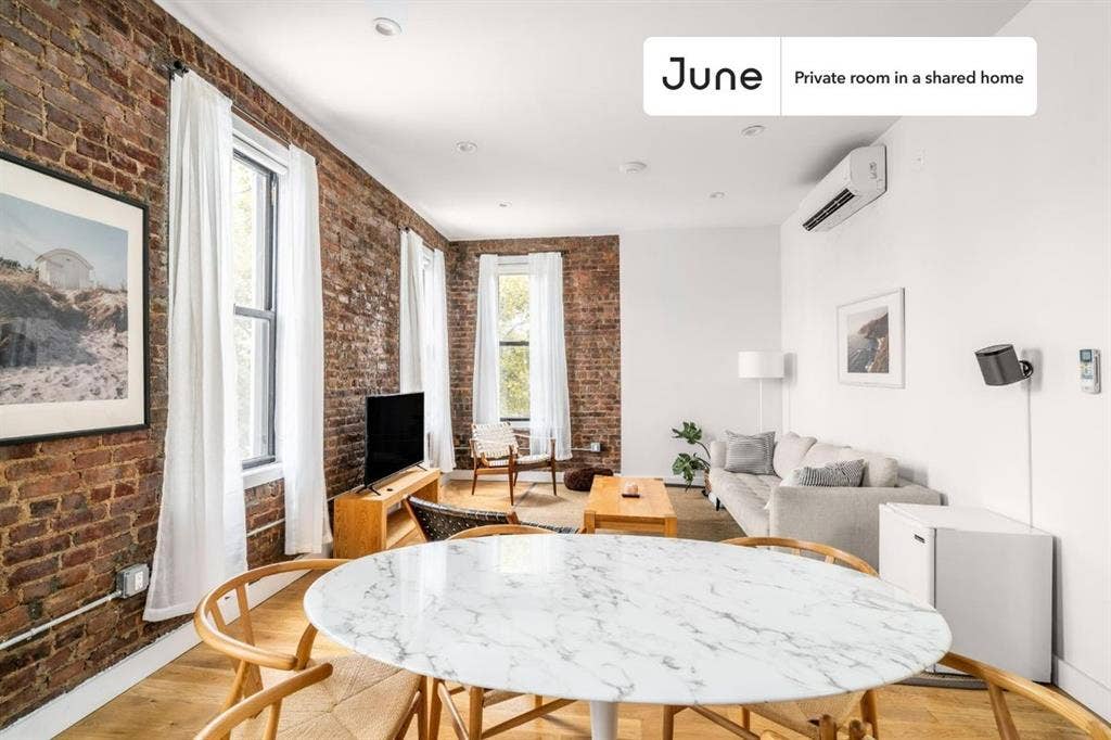 5 BR in New York City