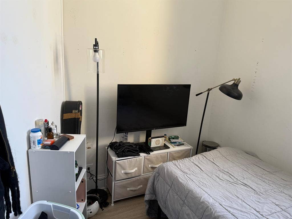 😍Great Deal in Midtown South😍